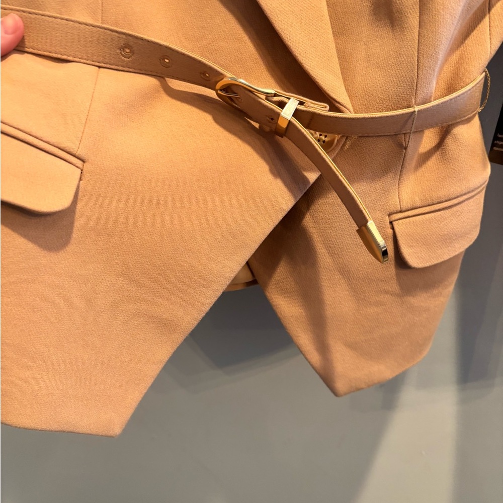 Express Tan blazer preppy double breasted office workwear neutral minimalist - Picture 5 of 16